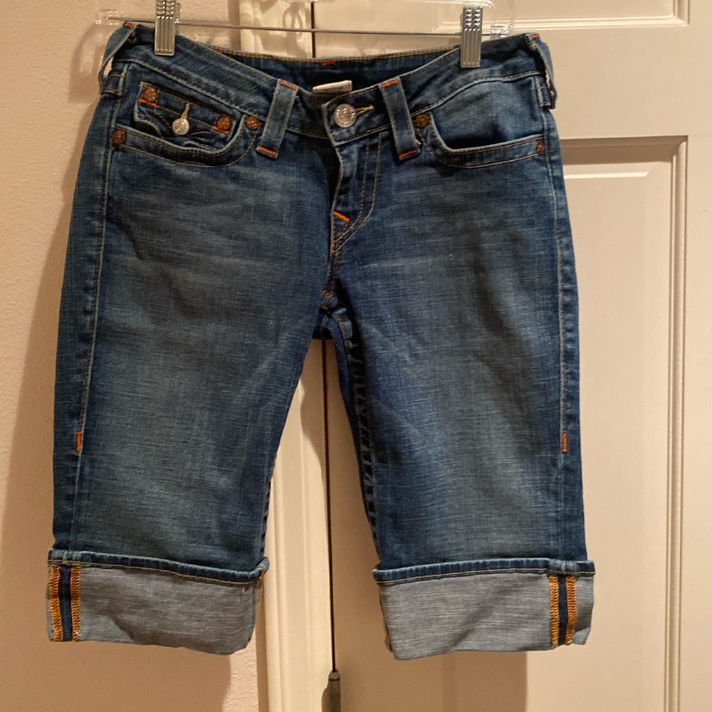 True religion denim shorts, size 28 Like new - Picture 3 of 11